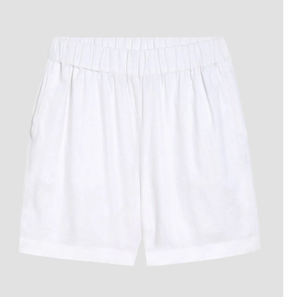NWT Universal Standard Linen Easy Pull on Shorts Size 14 Resort wear Vacation - Picture 2 of 3